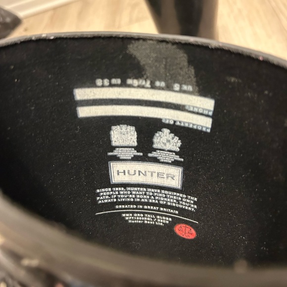 HUNTER Original Tall Gloss Rain Boots - Picture 8 of 9